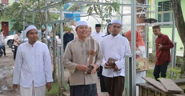 Wabup Tanjab Barat Didampingi Ketua GOW Berbuka Bersama Anak Yatim Panti Asuhan Aisyiyah Muhammadiyah